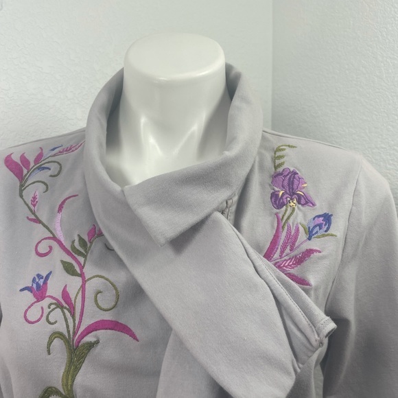 Antoinette C Embroidered Waterfall Frill Front Zip Jacket - Picture 7 of 16